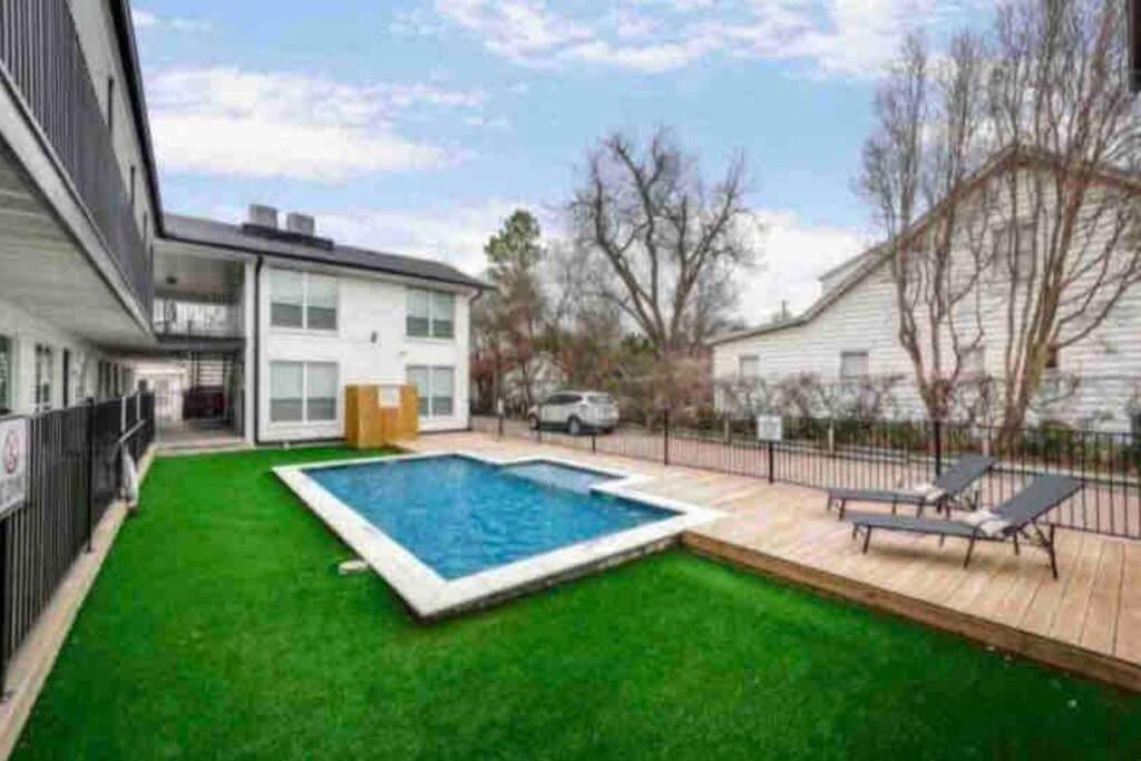 Dallas Boutique Flat + Arboretum Tickets Included Extérieur photo