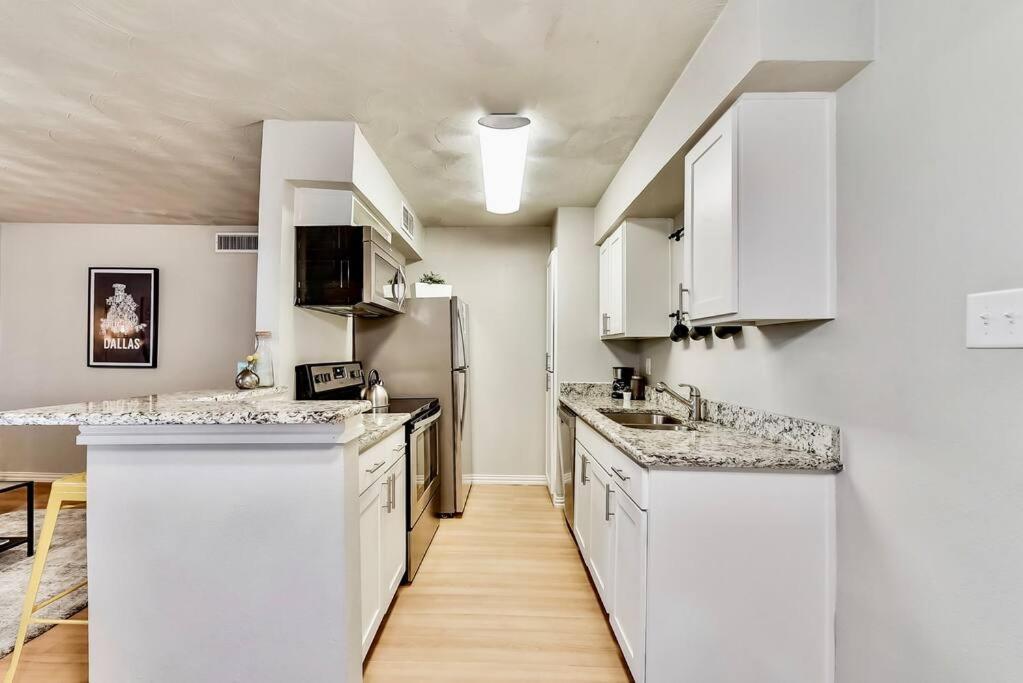 Dallas Boutique Flat + Arboretum Tickets Included Extérieur photo